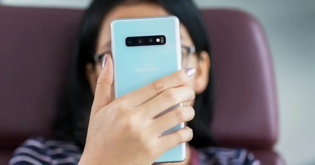 Samsung Care+ vale a pena? Comparação com seguro celular tradicional